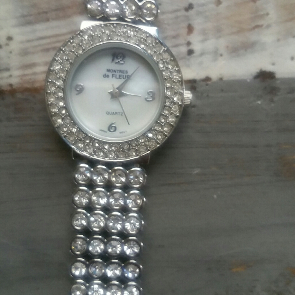 Rhinestone Watch - Picture 2 of 3